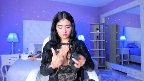 Snapshot of 15_scarlette chatting on October 12, 3:03 pm Scarlette online show from October 12, 3:03 pm