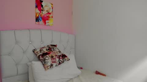 18candy online show from October 7, 10:36 pm