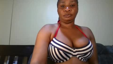 Snapshot of 1_sexylove chatting on October 8, 8:02 pm 1_sexylove online show from October 8, 8:02 pm