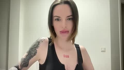 DOVE online show from October 15, 8:22 pm