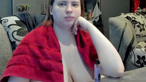 Snapshot of 1lindsey1 chatting on December 13, 8:14 pm 1LINDSEY1 online show from December 13, 8:14 pm