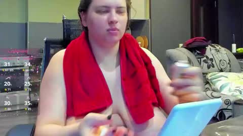 Snapshot of 1lindsey1 chatting on October 29, 4:06 am 1LINDSEY1 online show from October 29, 4:06 am