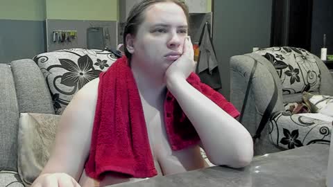 Snapshot of 1lindsey1 chatting on January 31, 1:45 pm 1LINDSEY1 online show from January 31, 1:45 pm
