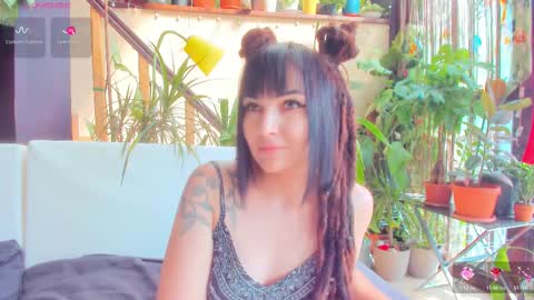 Moona  online show from September 9, 10:26 am