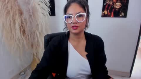 Snapshot of 1wayra chatting on February 7, 3:08 pm 1wayra online show from February 7, 3:08 pm