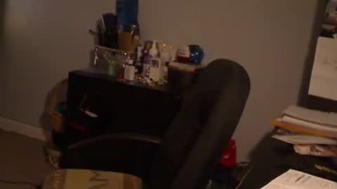 Susan online show from December 19, 2:01 am