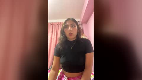 20162005aaa online show from April 22, 8:39 pm