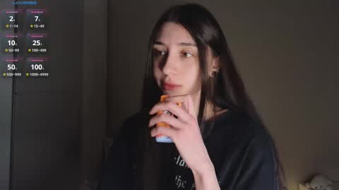 Lina       free control in pvt online show from March 2, 5:20 pm