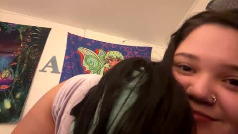 2prettykitty online show from October 9, 12:59 am