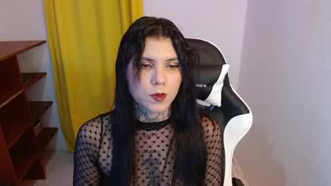 erika online show from October 29, 12:59 am