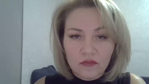 Snapshot of 3susie chatting on October 19, 10:06 am 3susie online show from October 19, 10:06 am