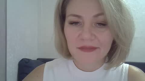 Snapshot of 3susie chatting on October 17, 10:29 am 3susie online show from October 17, 10:29 am