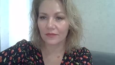 Snapshot of 3susie chatting on September 28, 8:30 am 3susie online show from September 28, 8:30 am