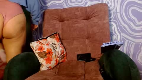 Snapshot of 420viol3ta_ chatting on September 28, 2:18 am Violeta online show from September 28, 2:18 am