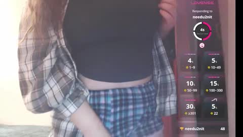 Snapshot of 444____ chatting on December 16, 2:57 am Katya online show from December 16, 2:57 am