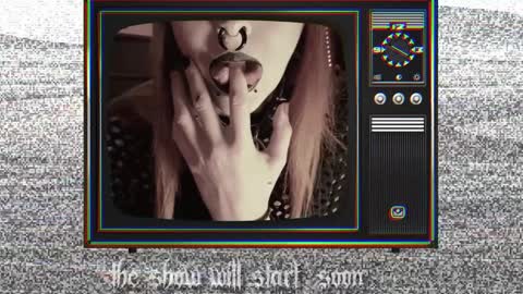Snapshot of 666deathgasm chatting on December 18, 11:56 am Juune online show from December 18, 11:56 am