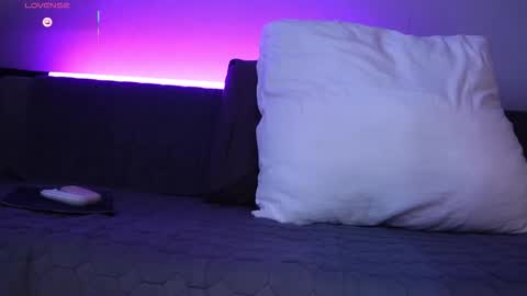 Snapshot of 888_666 chatting on October 21, 2:37 am Monicano face online show from October 21, 2:37 am