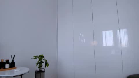 8selene online show from November 25, 1:13 pm