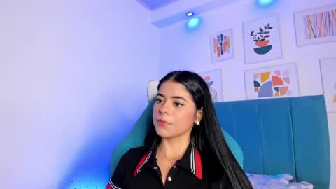 Alice  online show from April 15, 7:58 pm