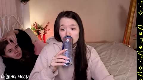 _3x7_ online show from November 23, 4:30 pm