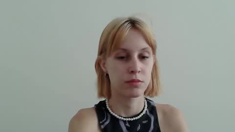 Snapshot of _abbby chatting on September 9, 12:05 pm Abby online show from September 9, 12:05 pm