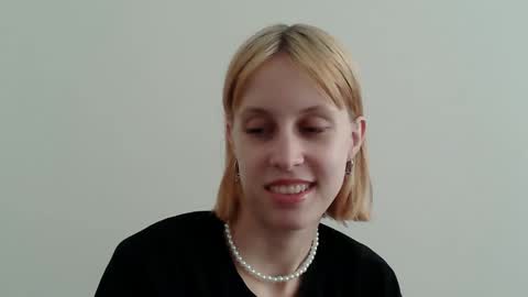Snapshot of _abbby chatting on September 10, 12:05 pm Abby online show from September 10, 12:05 pm