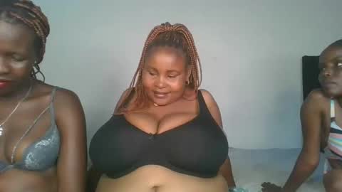 Snapshot of _abbey chatting on February 5, 2:05 pm abbey online show from February 5, 2:05 pm