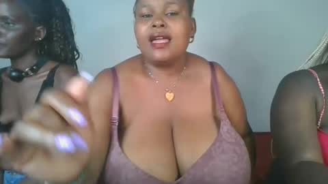 Snapshot of _abbey chatting on February 8, 2:16 pm abbey online show from February 8, 2:16 pm