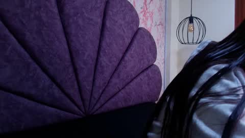 Snapshot of _alaia_collway_ chatting on October 24, 11:50 am  Alaia online show from October 24, 11:50 am