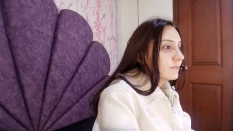 Snapshot of _alaia_collway_ chatting on October 22, 11:26 am  Alaia online show from October 22, 11:26 am