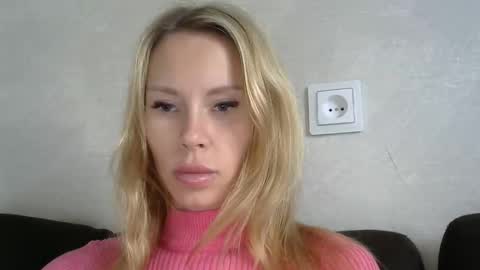 _alex1819 online show from September 24, 7:07 am