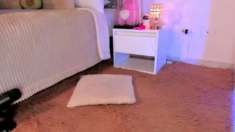 Snapshot of _alissonrose chatting on October 30, 10:44 pm Karo online show from October 30, 10:44 pm