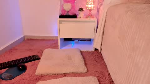 Karo online show from December 15, 9:09 pm