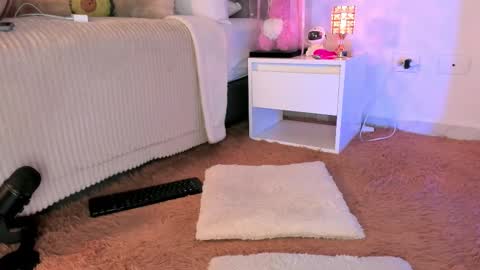 Snapshot of _alissonrose chatting on October 24, 11:01 pm Karo online show from October 24, 11:01 pm