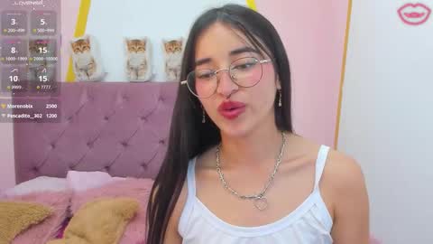 Snapshot of _amatista_fire chatting on September 18, 2:37 pm _amatista_fire online show from September 18, 2:37 pm