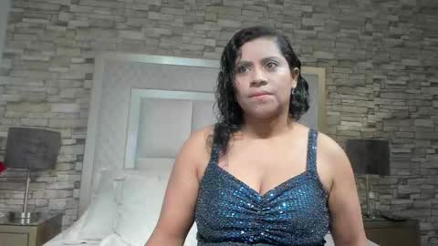 A M B E R online show from February 19, 9:35 pm