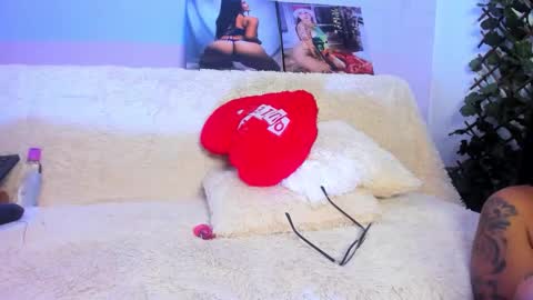 ANGEL online show from October 21, 12:36 am