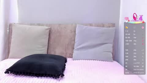 Snapshot of _anna_maria chatting on October 3, 8:14 pm      online show from October 3, 8:14 pm