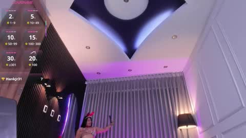 Ana online show from November 1, 8:24 pm