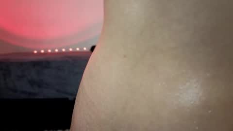 Aria online show from October 2, 12:04 am