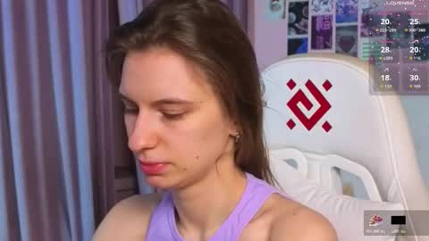 _ash_leyy_ online show from March 29, 1:37 am