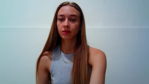 Snapshot of _aurora_sweet chatting on September 16, 7:49 am _aurora_sweet online show from September 16, 7:49 am