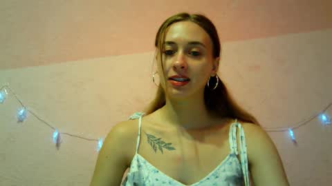 _aurora_sweet online show from November 12, 9:51 am