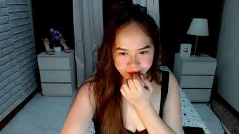 Snapshot of _ayesha19 chatting on December 4, 6:50 pm yesha3 online show from December 4, 6:50 pm