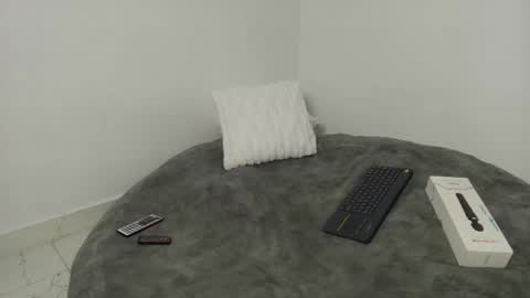 Amy  online show from October 2, 7:08 pm