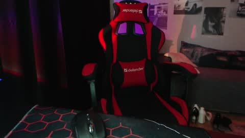 Tiffany online show from October 9, 12:26 am