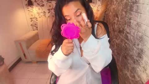 Snapshot of _barbaragomez chatting on October 22, 8:25 pm barbara online show from October 22, 8:25 pm