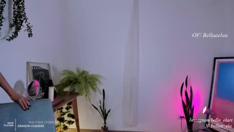 Snapshot of _bellaela chatting on October 20, 3:09 am Ella online show from October 20, 3:09 am