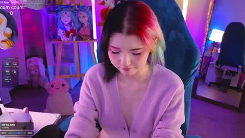 Snapshot of _biscuitty chatting on December 3, 8:50 pm Alice .. online show from December 3, 8:50 pm