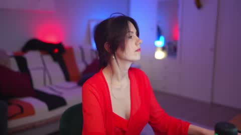 Lili online show from February 14, 5:53 am